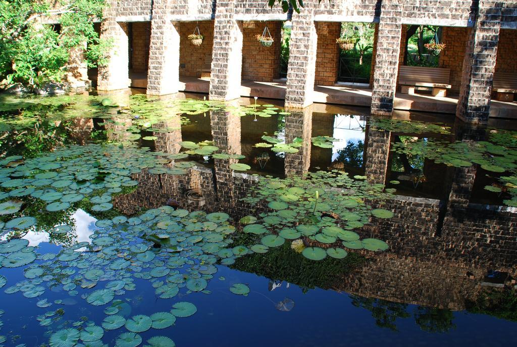 Yukurinaresort Okinawa Garden House โมโตบุ ภายนอก รูปภาพ